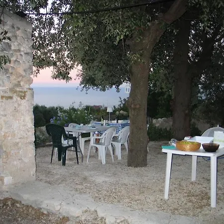 Villa Giulia - Apartment In Villa With Sea View Rodi Garganico Exterior photo